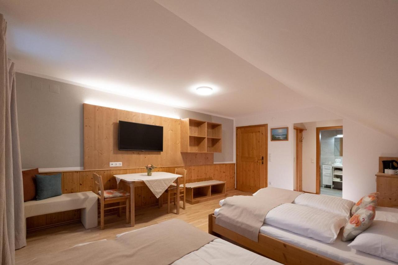 Santner, Hotel Ойгендорф Екстериор снимка